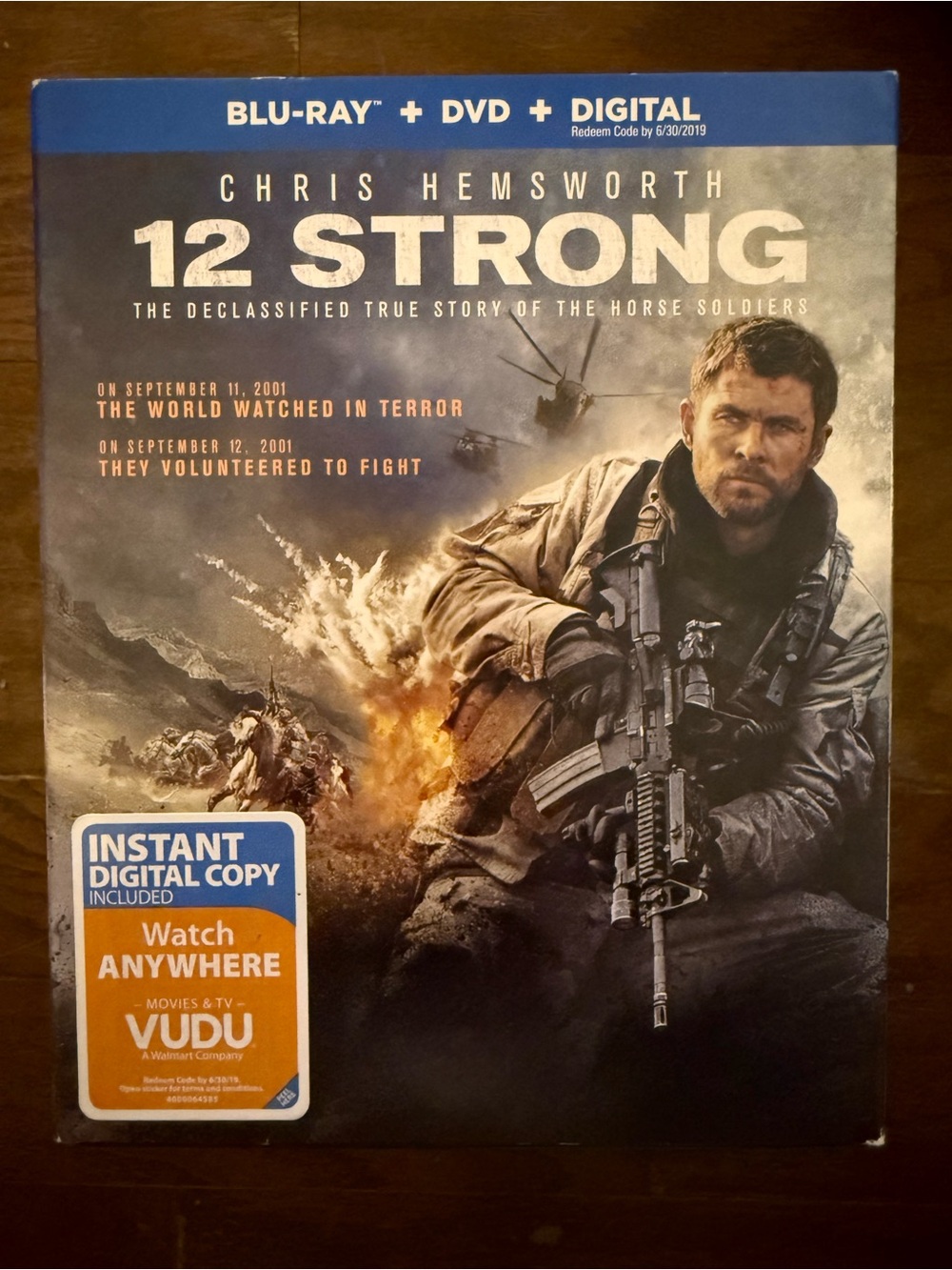 12 Strong Blu-ray + DVD + Digital - Chris Hemsworth